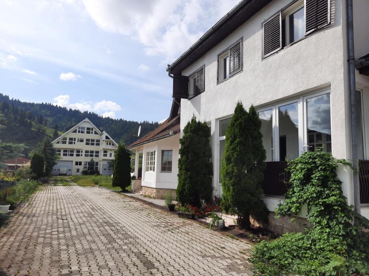 Antal Apartmans Lunca De Sus Kulcsoshaz Gyimesfelsolok Exterior photo