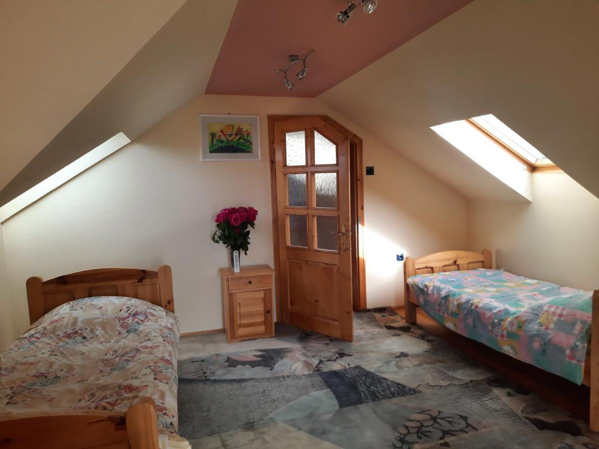 Antal Apartmans Lunca De Sus Kulcsoshaz Gyimesfelsolok Exterior photo