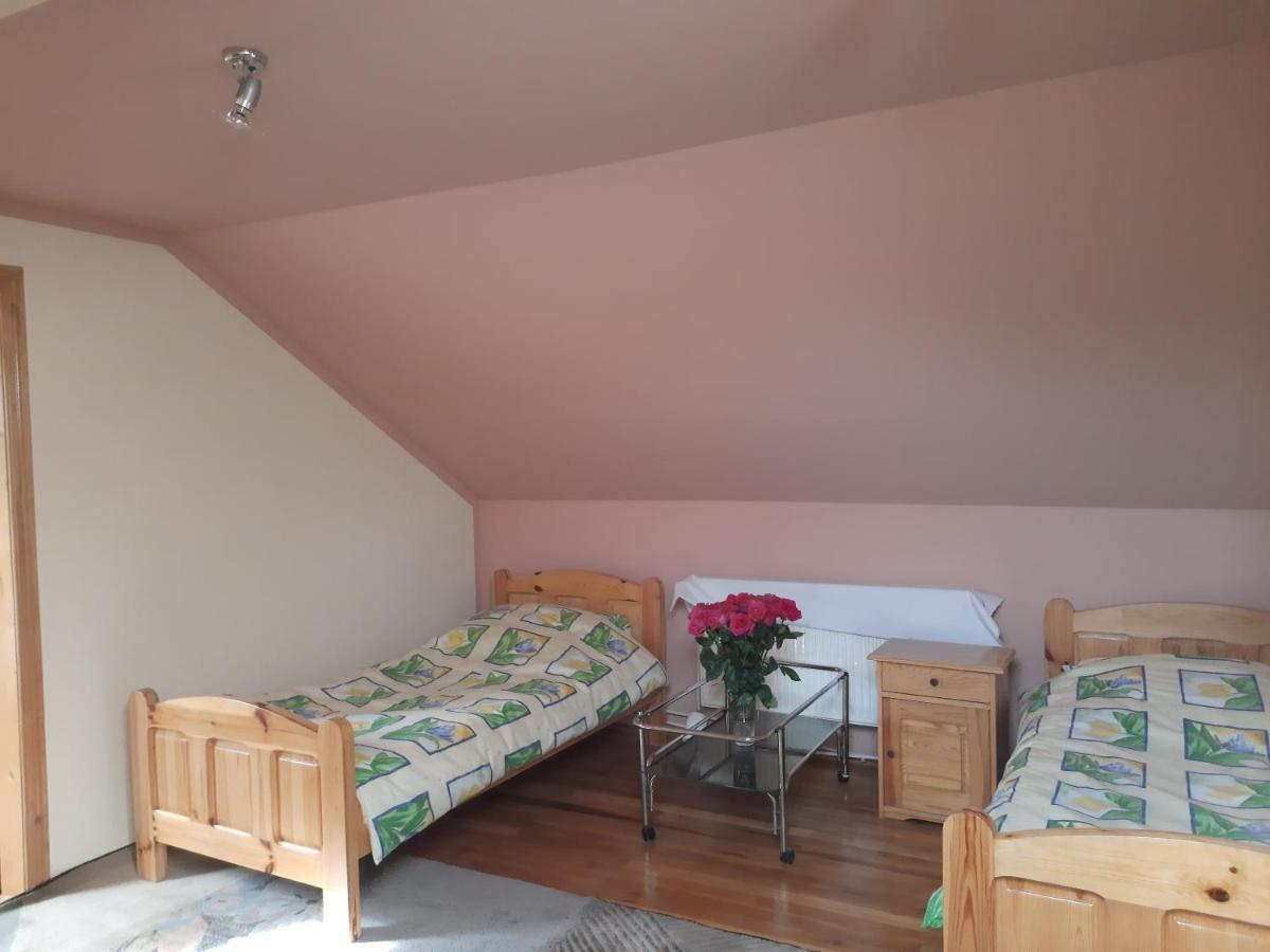 Antal Apartmans Lunca De Sus Kulcsoshaz Gyimesfelsolok Exterior photo