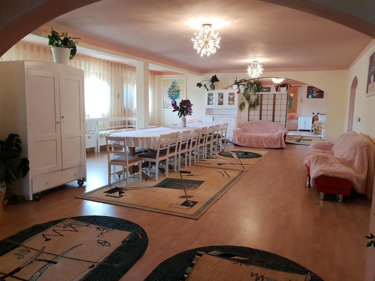 Antal Apartmans Lunca De Sus Kulcsoshaz Gyimesfelsolok Exterior photo