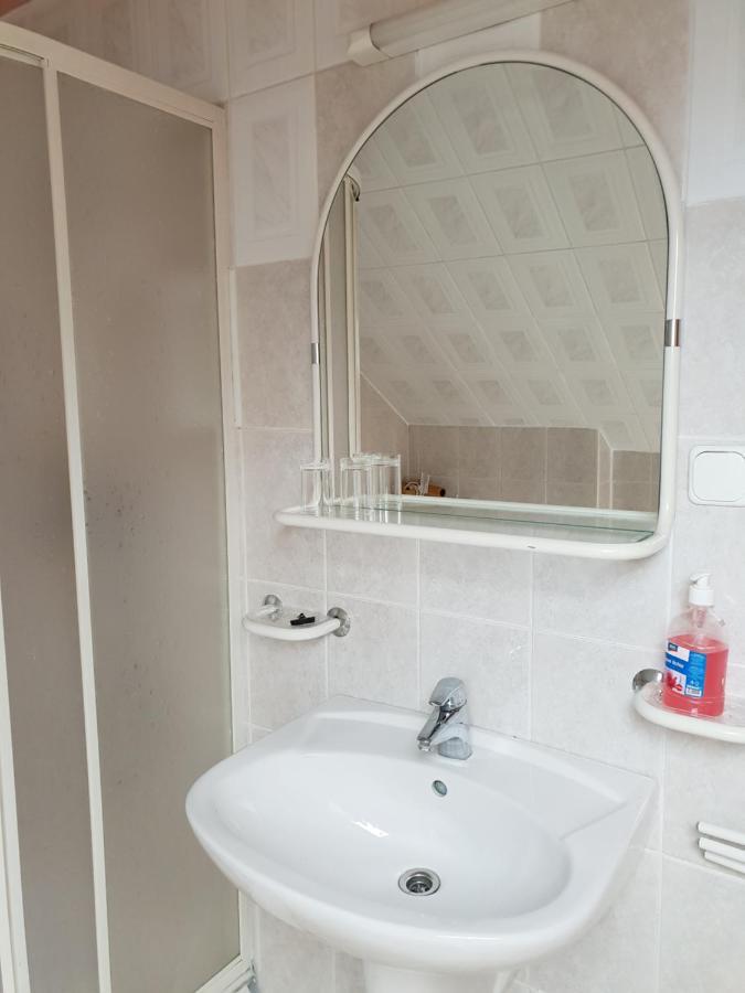 Antal Apartmans Lunca De Sus Kulcsoshaz Gyimesfelsolok Exterior photo